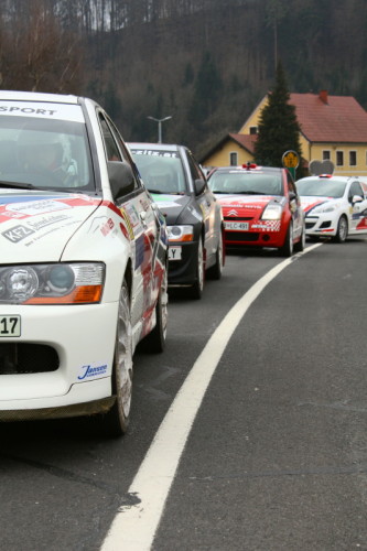 Rebenlandrallye 2013 Startaufstellung Rallye Autos