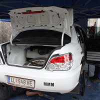 Schneebergland Rallye 2014 Subaru Impreza Service Kofferraum Rohr im Gebirge