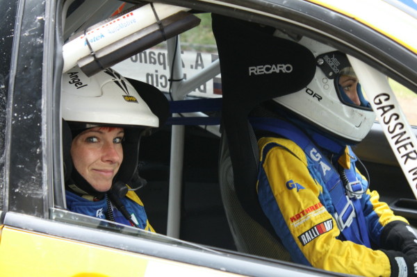 Rallye Beifahrerin Co-Pilotin Rallye Beifahrerin Co-Pilotin