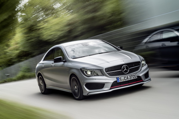 Mercedes-Benz CLA 250 Sport polarsilber metallic magno 2013