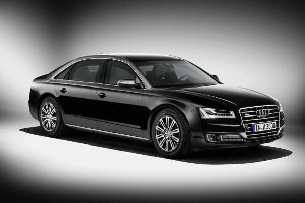 Audi-A8-L-Security-Seitenansicht