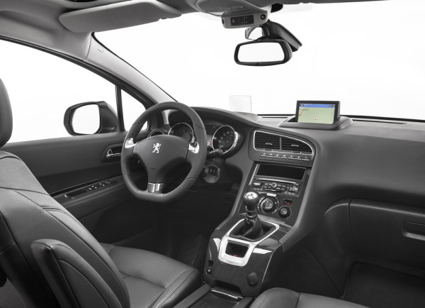 Peugeot 5008 Innenraum