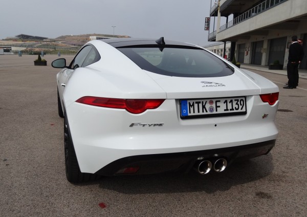 Jaguar F-Type R Coupé Heck