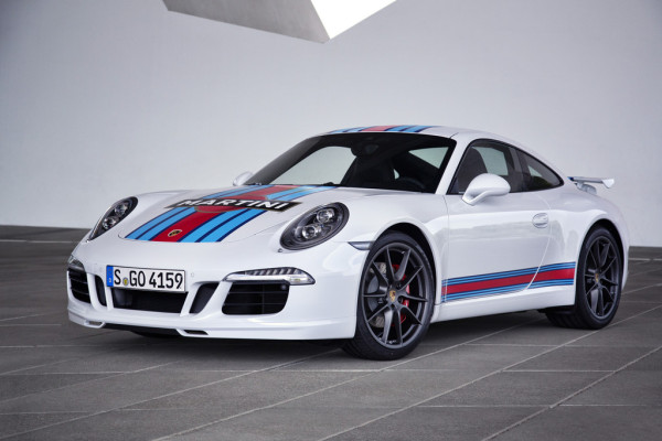Porsche 911 Carrera S Martini Racing Edition weiß