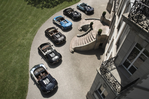 Die sechs Bugatti-Supersportler aus der Edition Les Légendes de Bugatti 