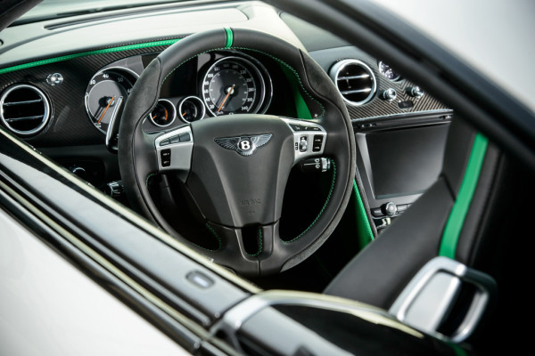 Bentley Continental GT3-R Cockpit