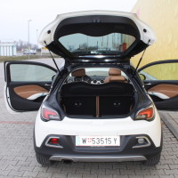 Opel Adam Rocks 06