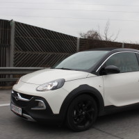 Opel Adam Rocks Autobahn