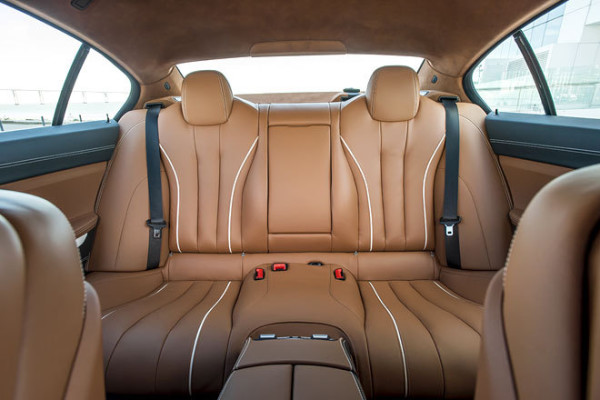 BMW 650i Rücksitze