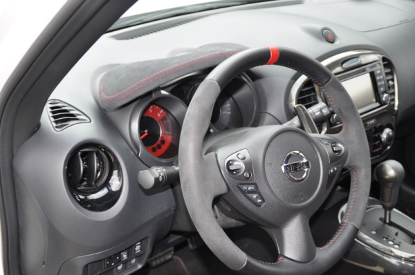 Nissan Juke Nismo RS Cockpit Innenraum