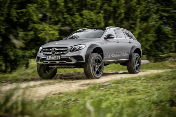 Mercedes-Benz-E-Klasse-4x4x2-All-Terrain