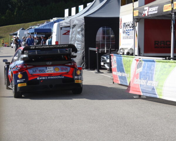 Hyundai WRC Adrian Fourmax